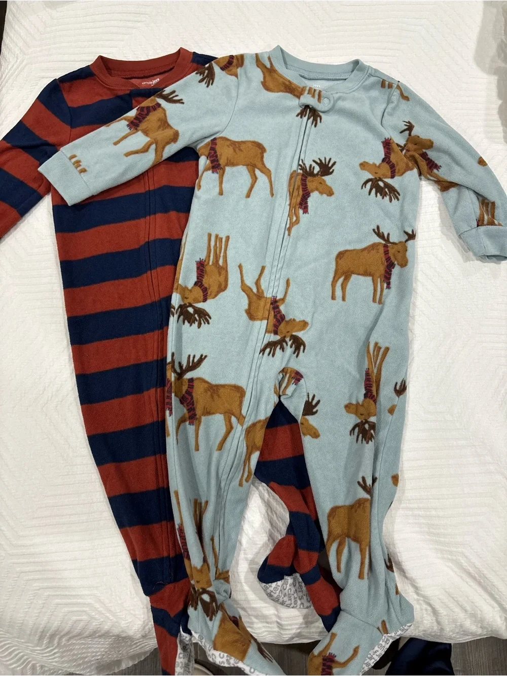 Simple Joys by Carter's Unisex Child Holiday Loose-fit Flame Resistant Fleece Fo